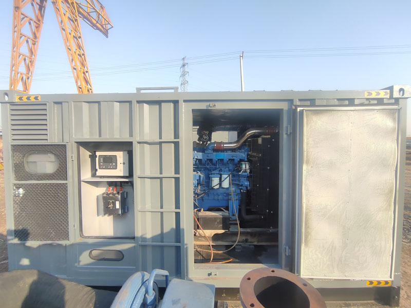 宁夏柴油发电机组的机油多久更换一次比较合适？